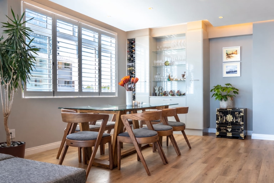 To Let 4 Bedroom Property for Rent in Sea Point Western Cape